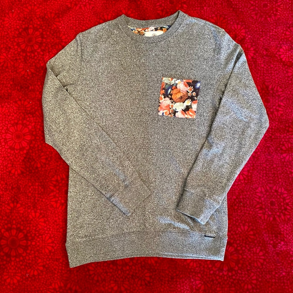 On The Byas Gray Sweatshirt with Flower Pocket